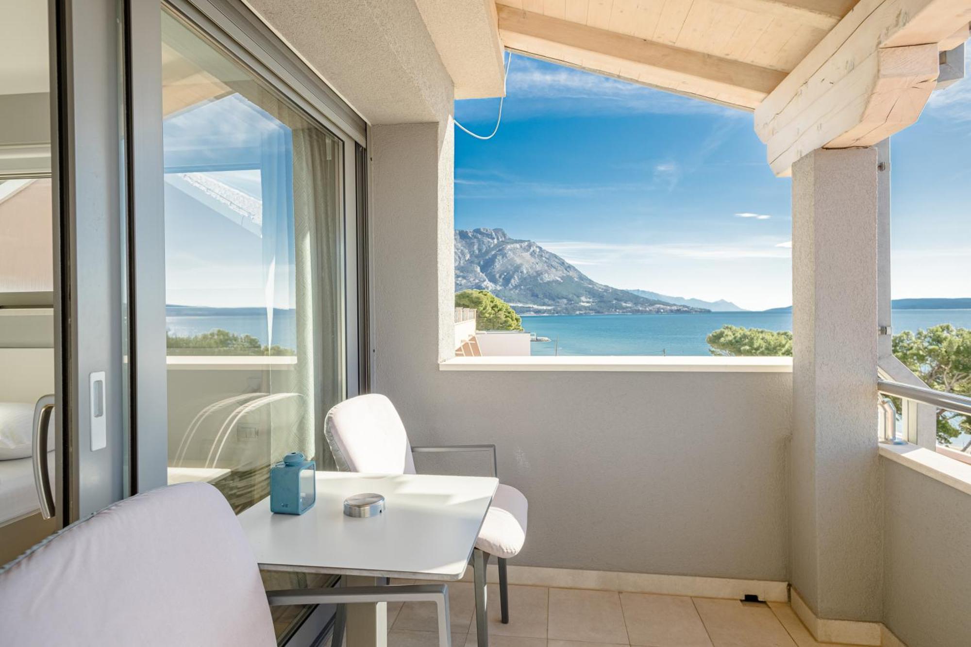 Rogac Rooms & Restaurant Omiš Kültér fotó