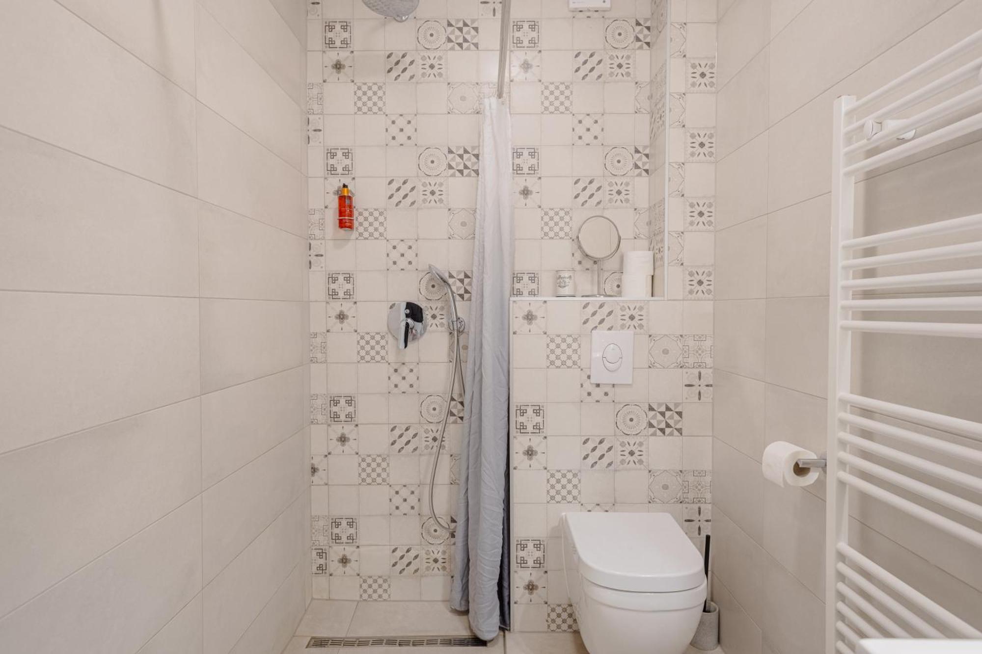 Rogac Rooms & Restaurant Omiš Kültér fotó